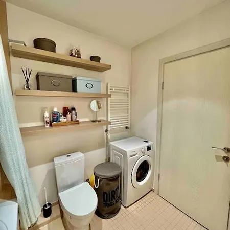 דירה Cozy Modern For A Family וילנה